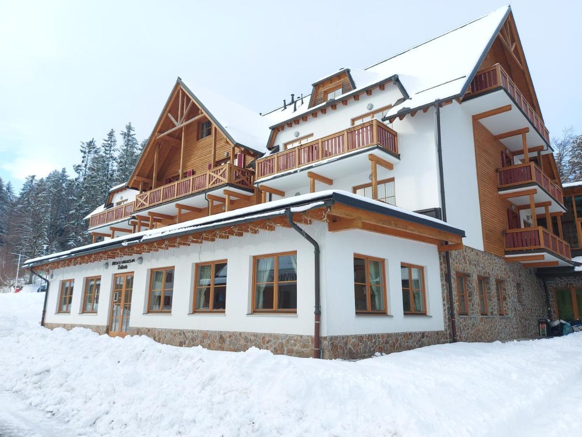 Pohorje Village Wellbeing Resort - Wellness & Spa Hotel Bolfenk Marburgo Esterno foto