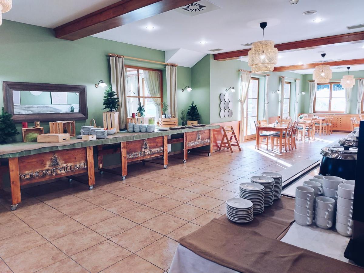 Pohorje Village Wellbeing Resort - Wellness & Spa Hotel Bolfenk Marburgo Esterno foto