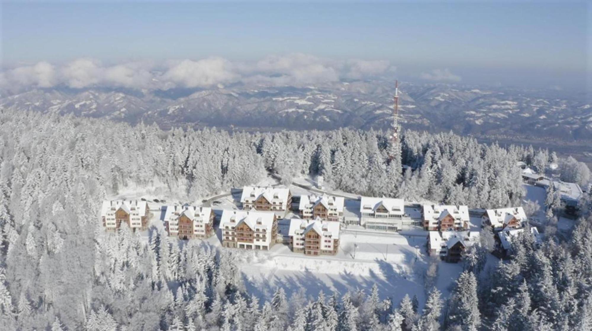 Pohorje Village Wellbeing Resort - Wellness & Spa Hotel Bolfenk Marburgo Esterno foto