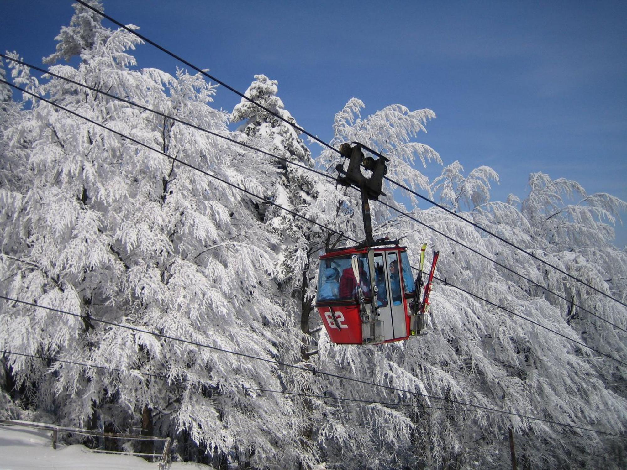 Pohorje Village Wellbeing Resort - Wellness & Spa Hotel Bolfenk Marburgo Esterno foto